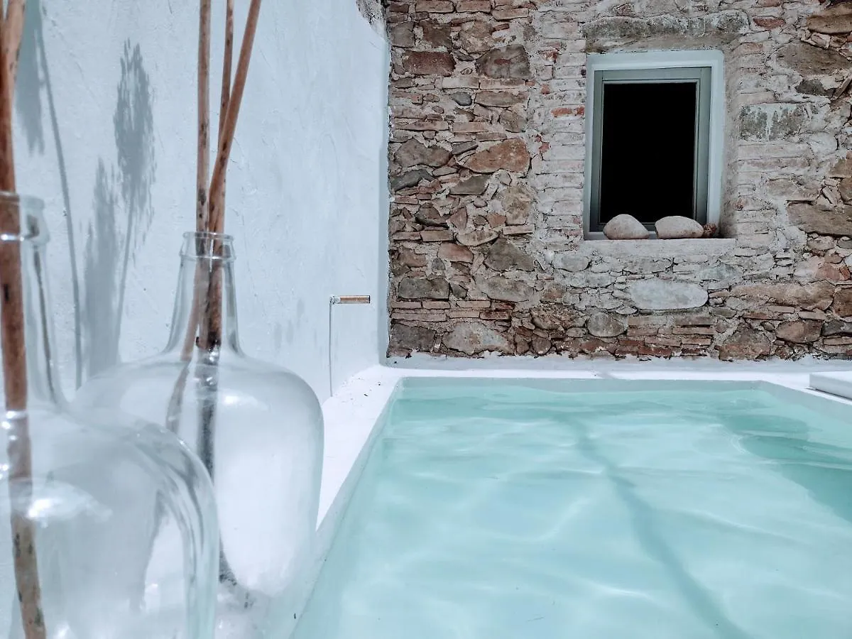 Can Tando Restored Catalan Old Barn To Enjoy Peaceful Rural Simplicity contacts
