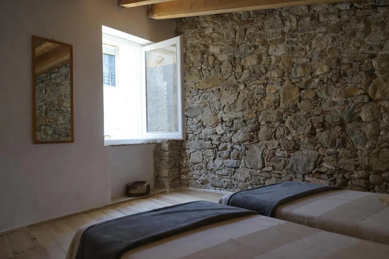 Can Tando Restored Catalan Old Barn To Enjoy Peaceful Rural Simplicity Sant Jordi Desvalls Country house